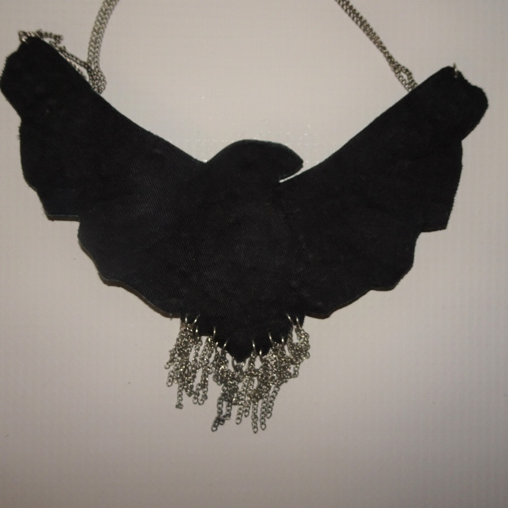 Stunning Sfera Eagle Beaded Statement Necklace - image 3